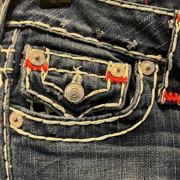 Women’s True Religion Jeans - Picture 4 of 11
